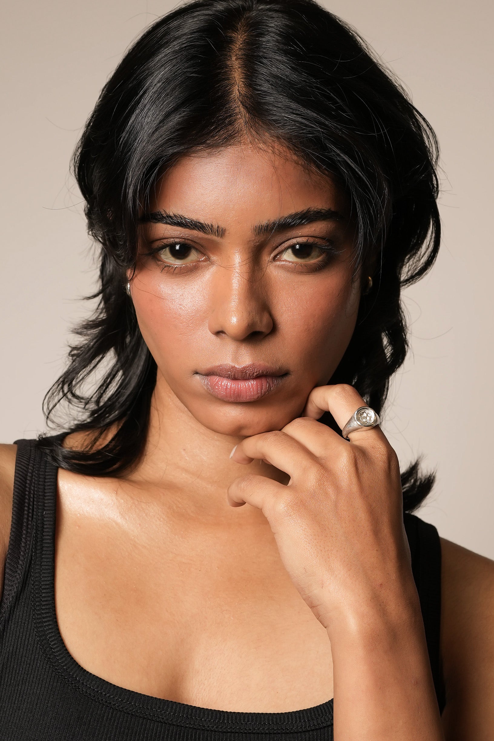 THE SIGNATURE SIGNET